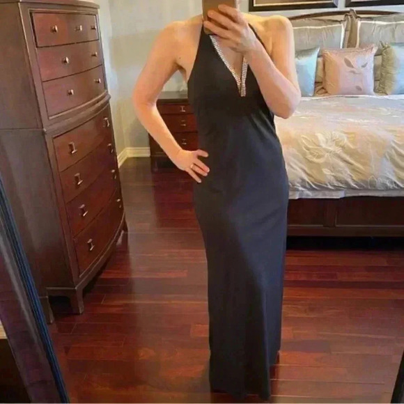 Vintage 90s JS Collections Long Black Formal Evening Gown Beaded Halter Neck 4 - Picture 16 of 16